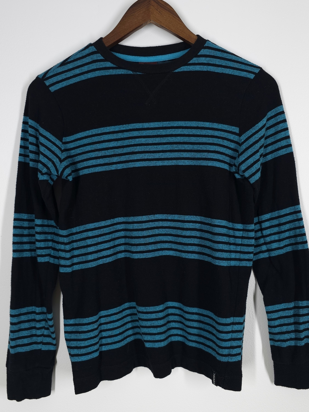 Tony Hawk Boys Black Teal Striped Crewneck Sweater Size L 14-16